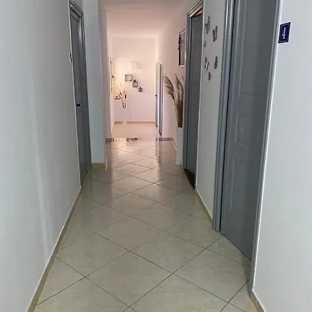 Hotel Unico *